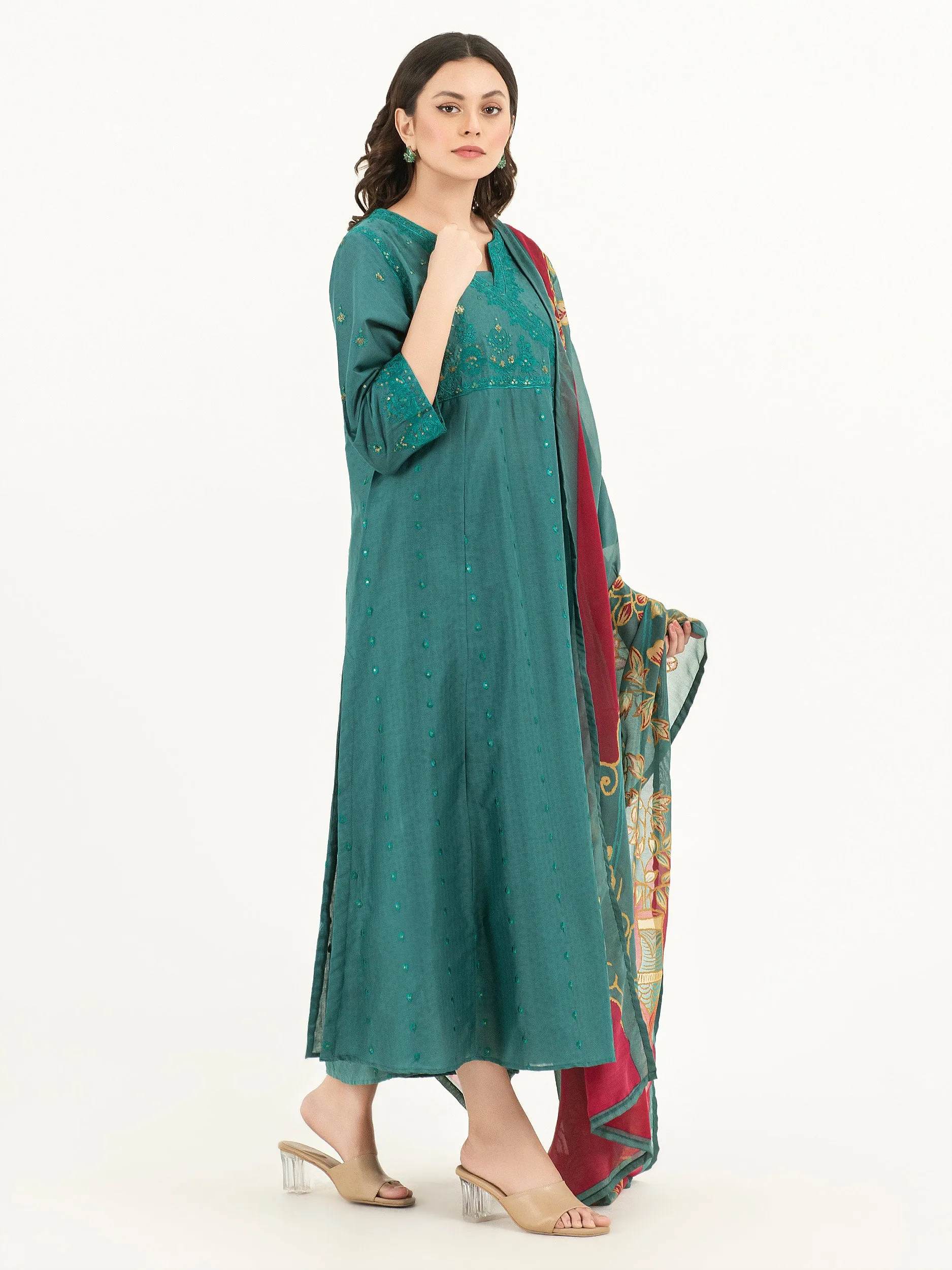 2 Piece Lawn Suit-Embroidered (Pret)