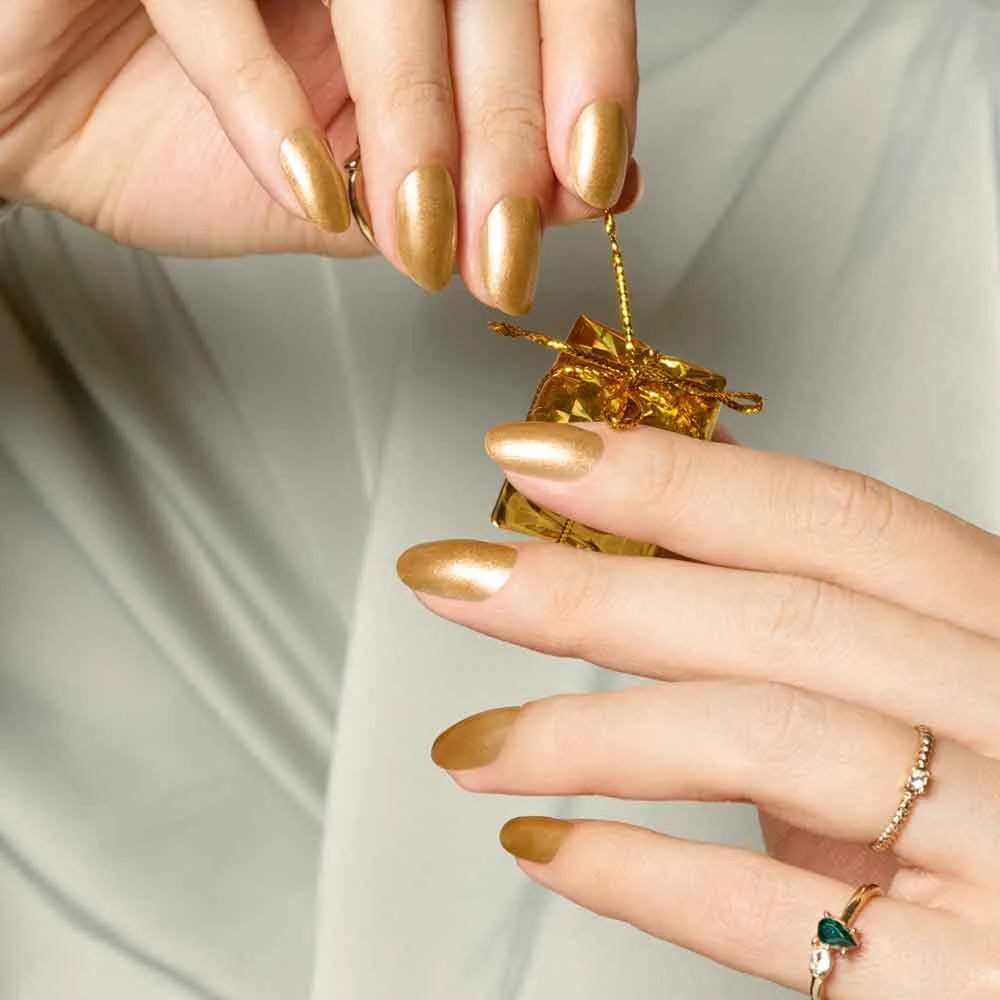 Avon Gel Shine Nail Enamel Pearl Effects - 10ml
