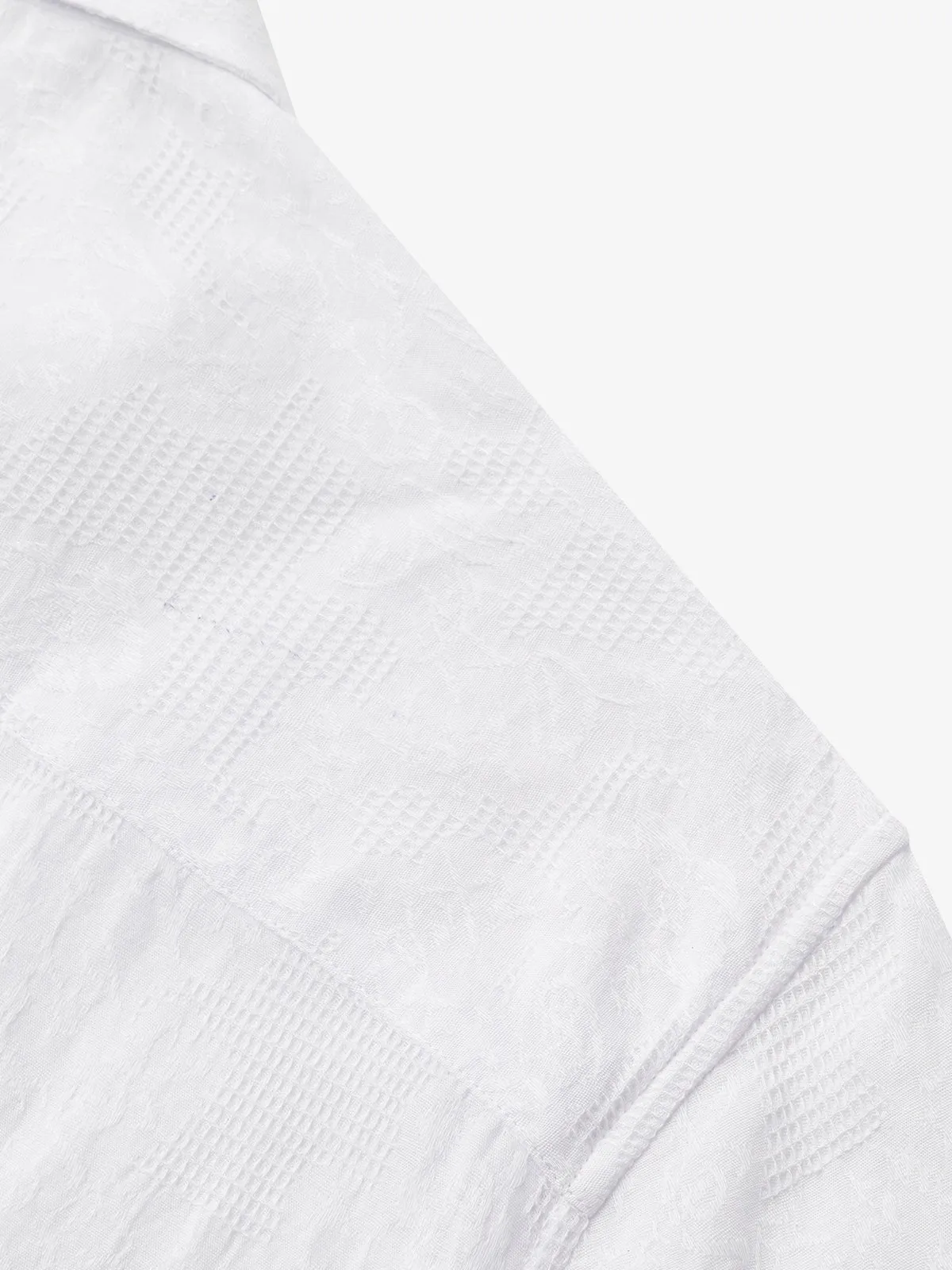 Pure White Tropical Flowers Knit Shirt