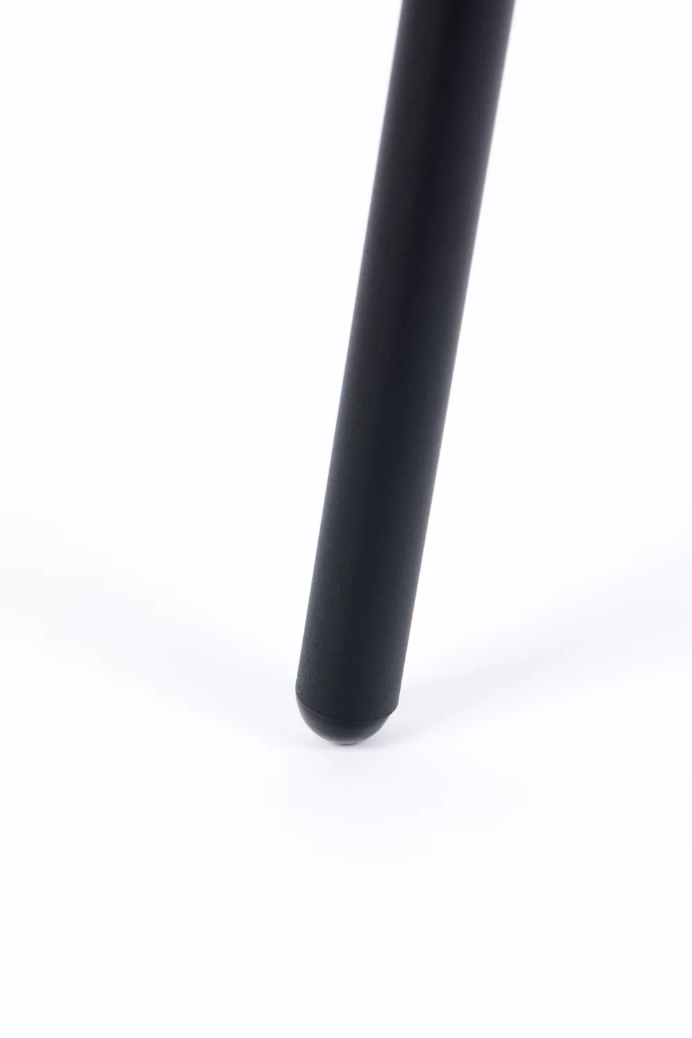 Tripod Metal Coat Rack | DF Darwin