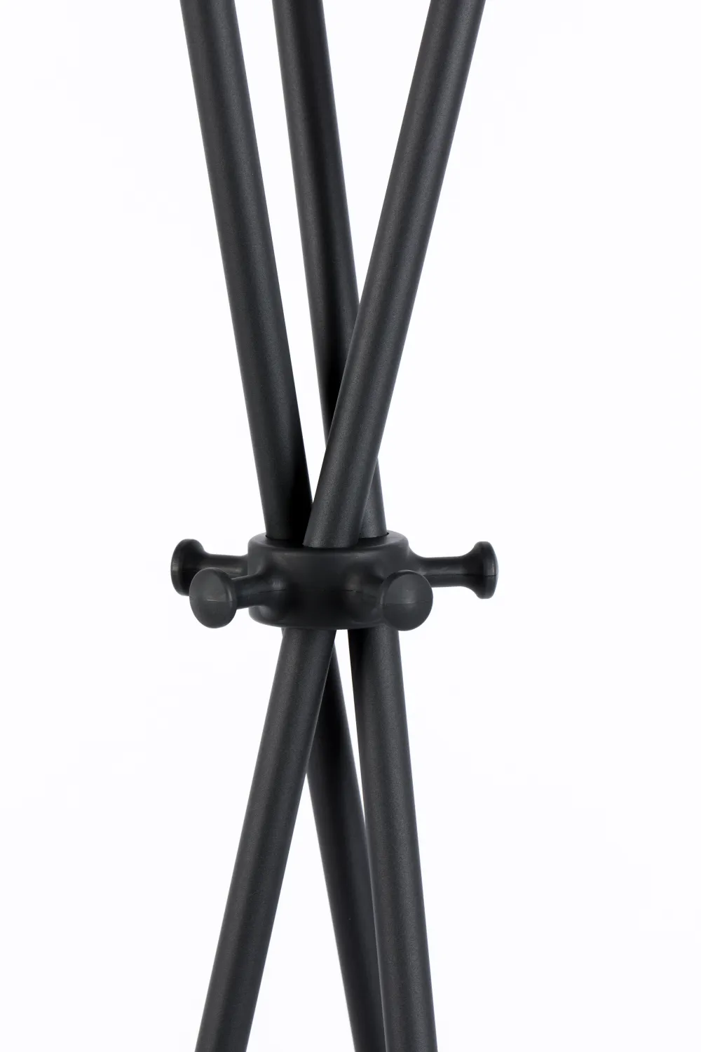 Tripod Metal Coat Rack | DF Darwin