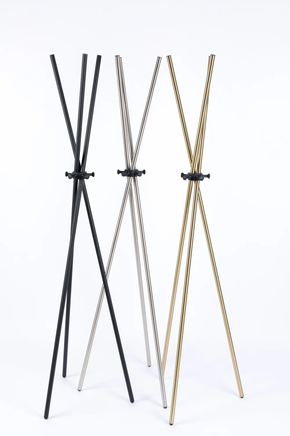 Tripod Metal Coat Rack | DF Darwin