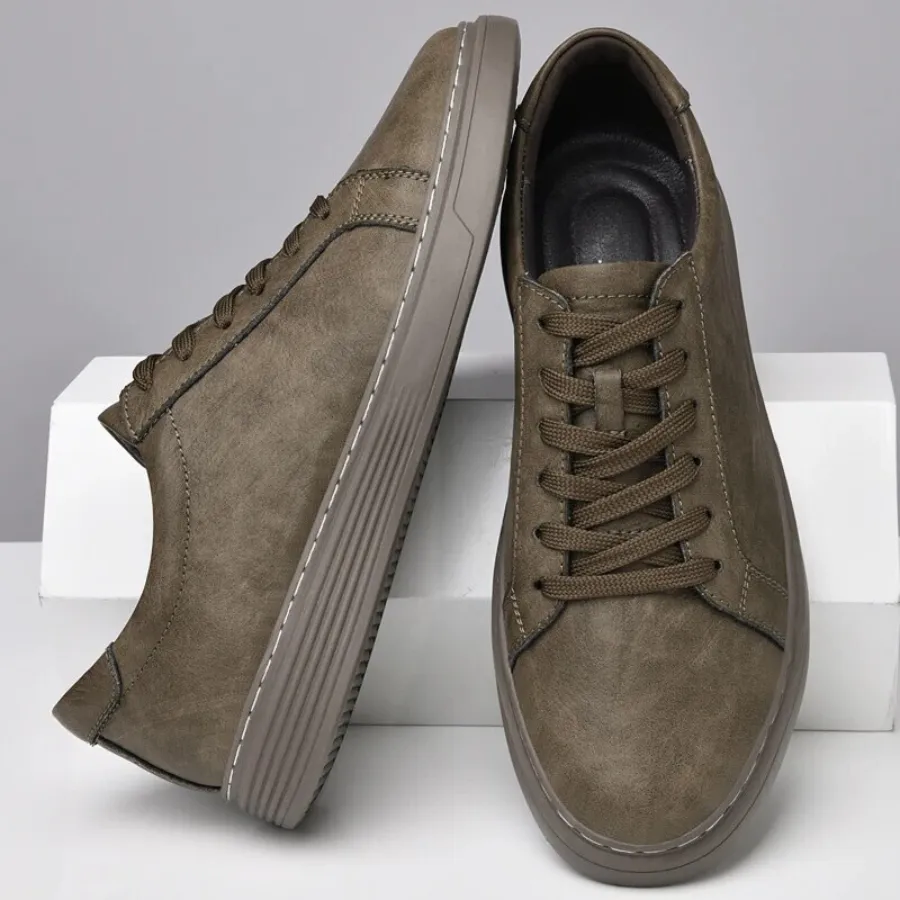 Vera | Minimalist Suede Leather Sneakers