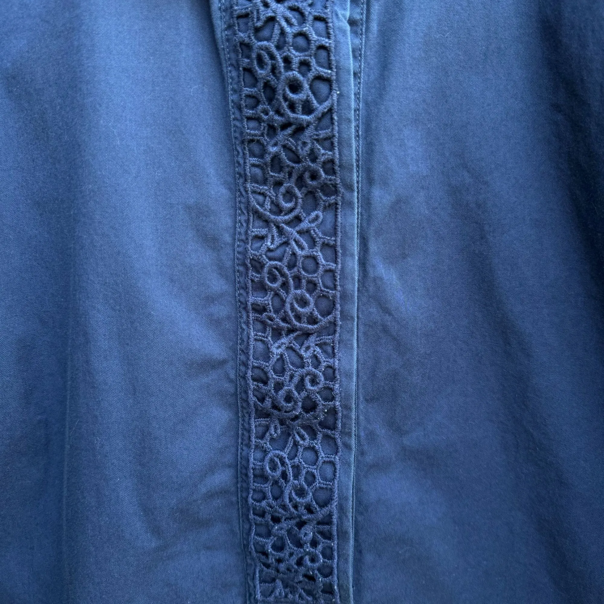 Vintage Womens Navy Blue Long Sleeve Hidden Buttons Lace Crochet Detail Shirt